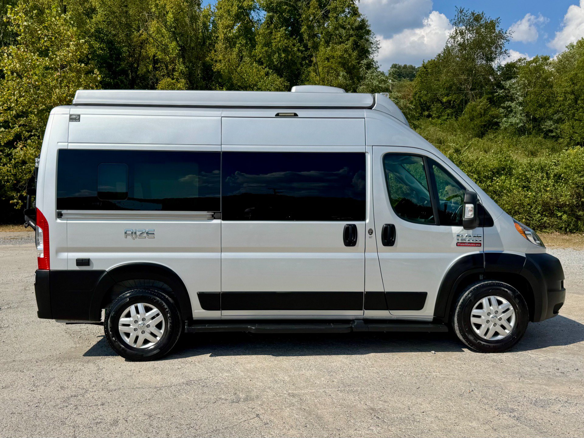 Used 2021 RAM ProMaster 1500 w/ Convenience Group FWD image 7