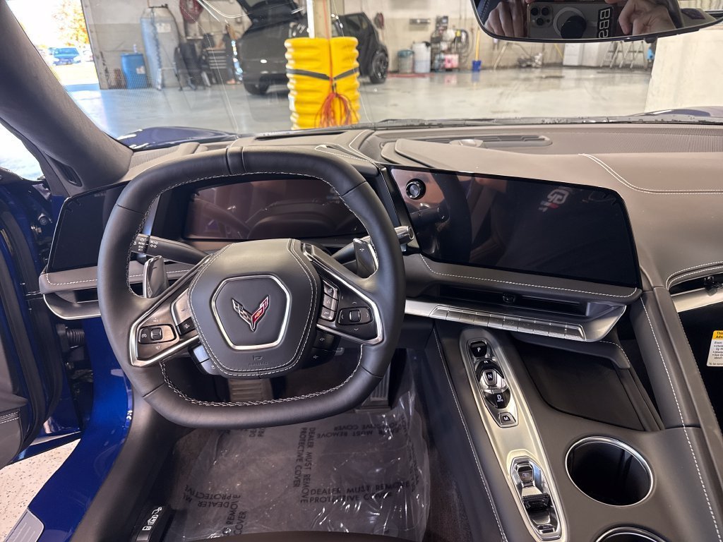 New 2027 Chevrolet Corvette Stingray Convertible w/ Z51 Performance Package RWD image 13