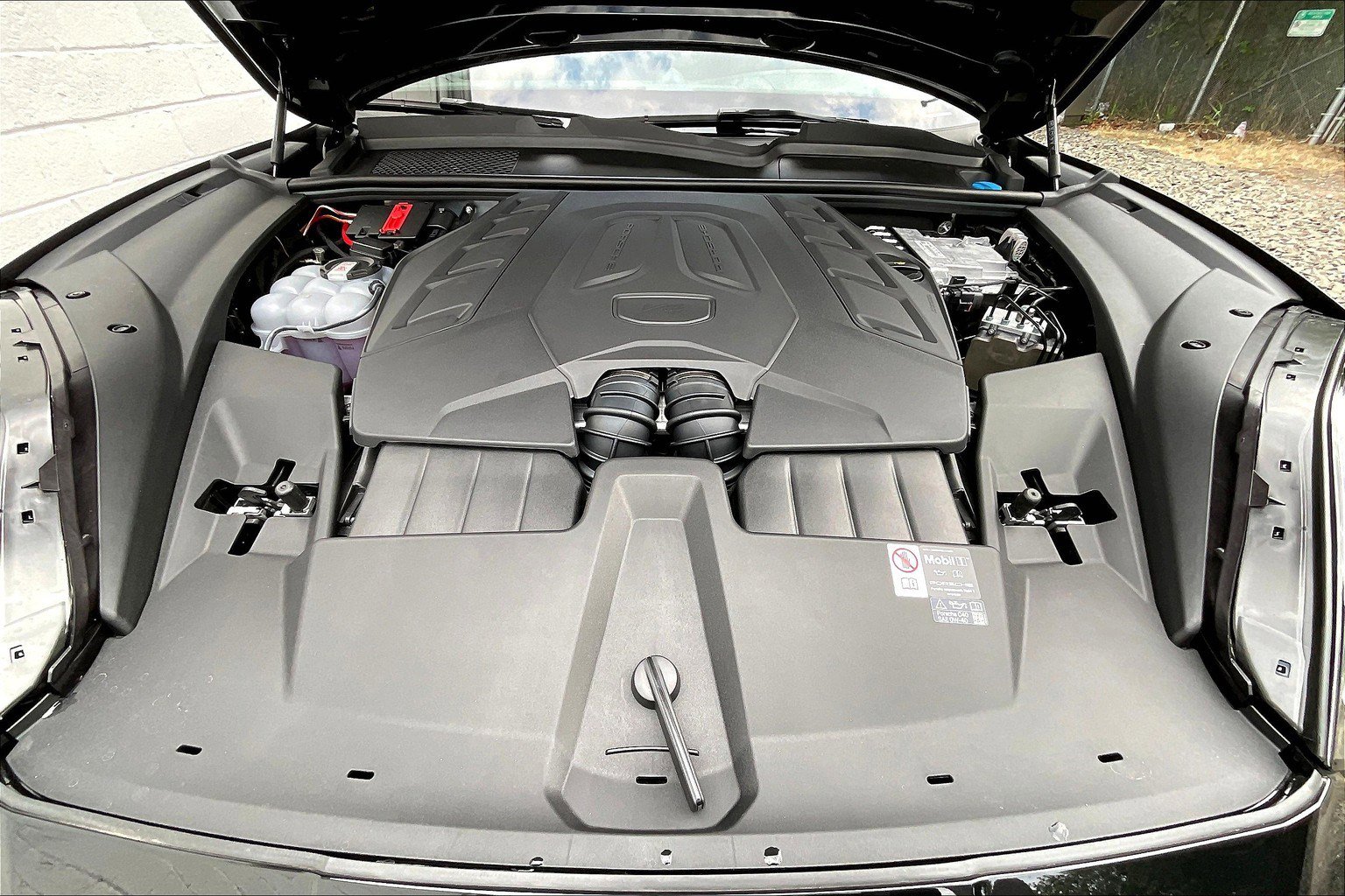 New 2026 Porsche Cayenne S image 12