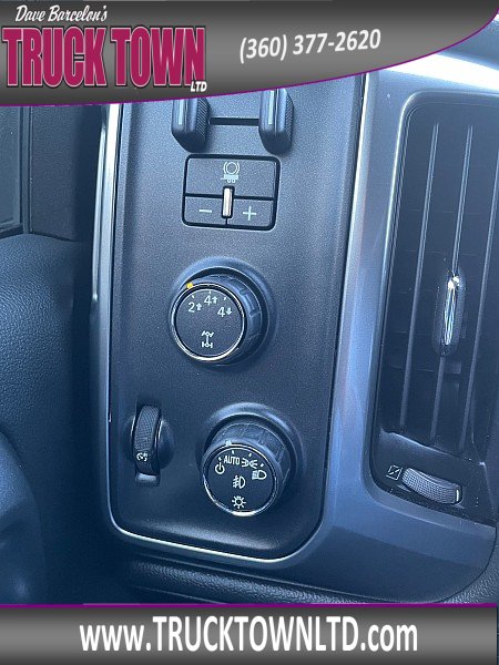 Used 2016 Chevrolet Silverado 3500 LTZ AWD/4WD image 16