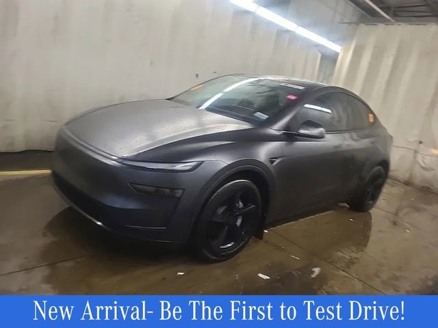 Used 2026 Tesla Model Y Premium image 1