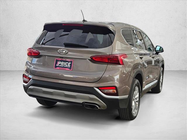 Used 2019 Hyundai Santa Fe SE image 5
