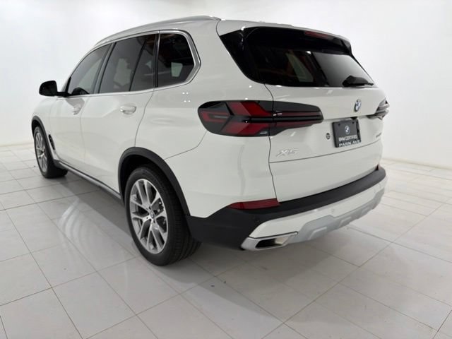 Certified 2024 BMW X5 xDrive40i AWD/4WD image 3