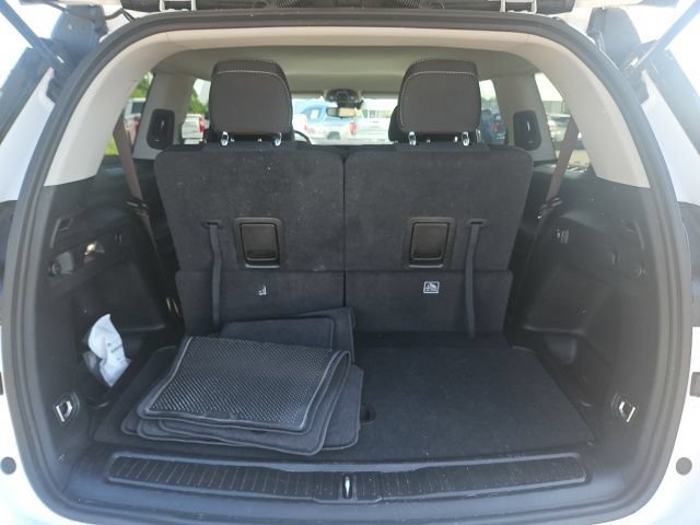 Used 2024 Jeep Grand Cherokee L Laredo AWD/4WD image 11