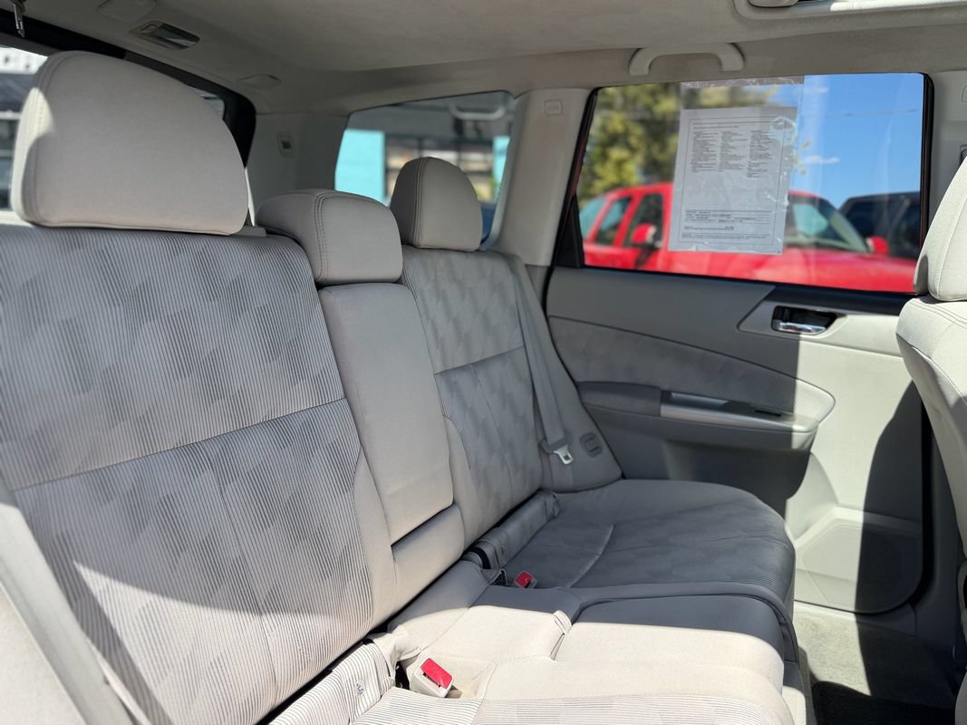 Used 2010 Subaru Forester 2.5X Premium w/ Popular Equipment Group 4A AWD/4WD image 10