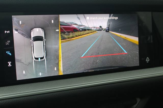 New 2026 Porsche Cayenne image 20