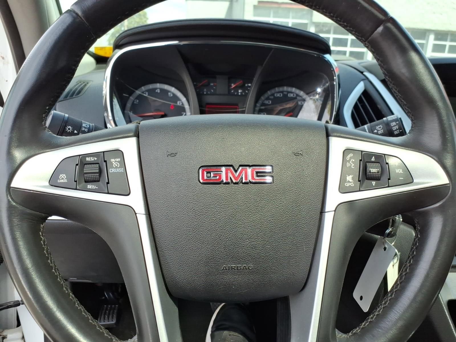 Used 2013 GMC Terrain SLT AWD/4WD image 18