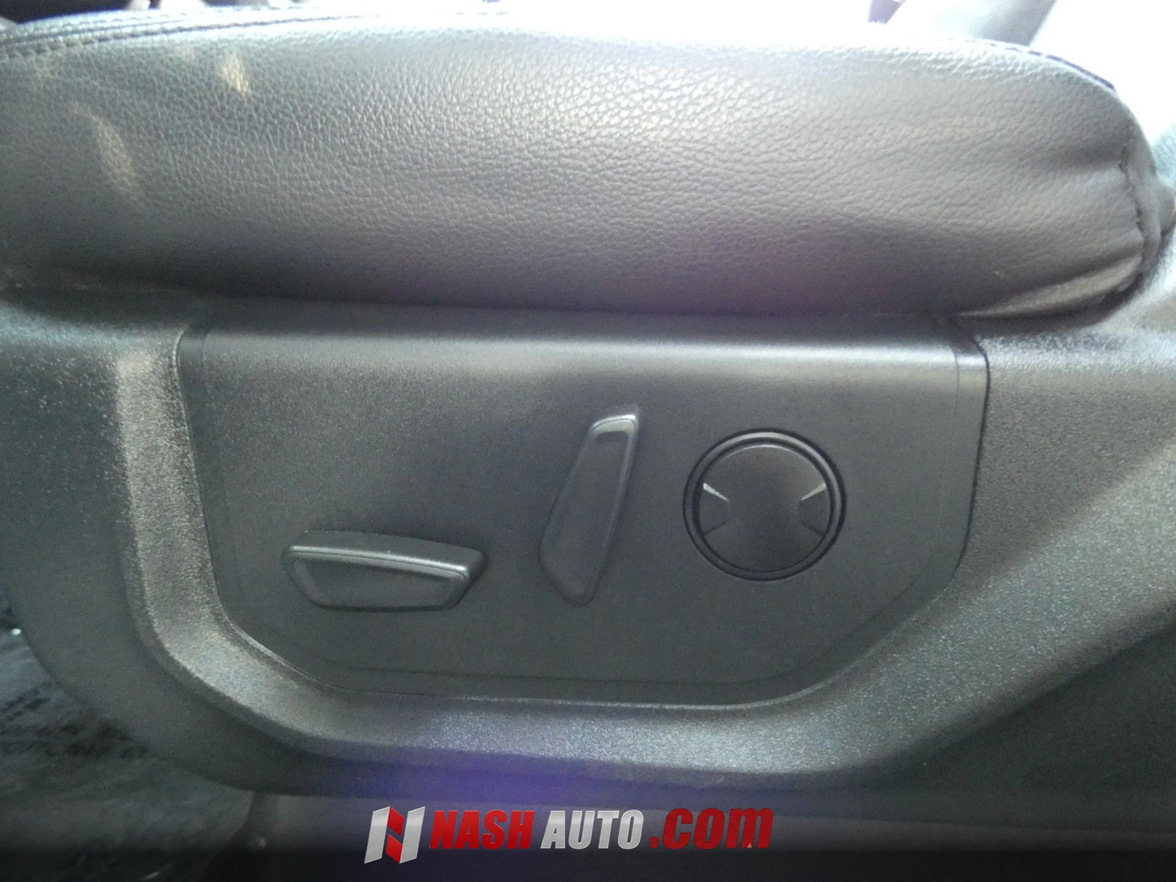 Used 2020 Ford Expedition Max XLT w/ Equipment Group 202A RWD image 60
