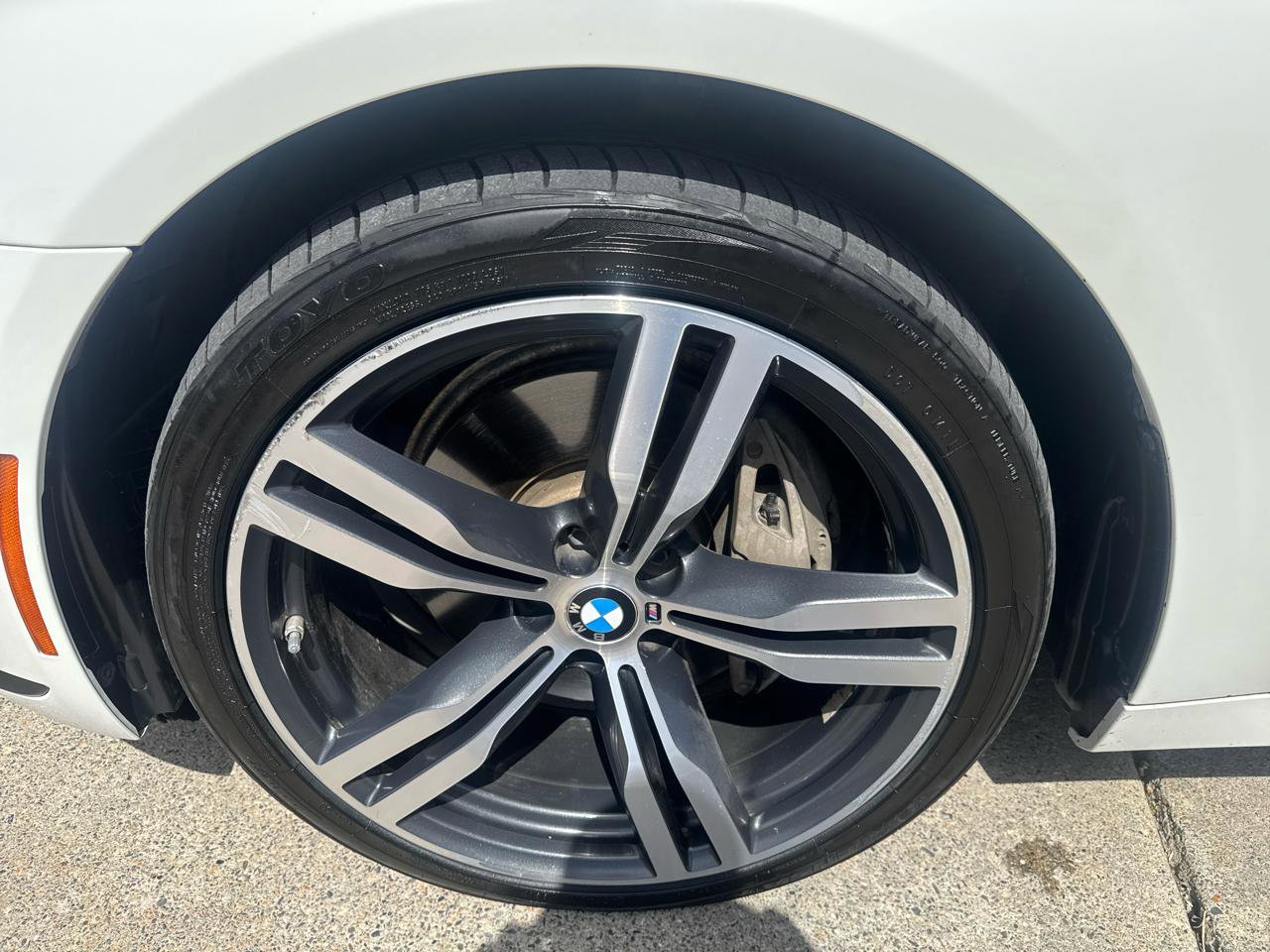 Used 2019 BMW 740i xDrive image 9