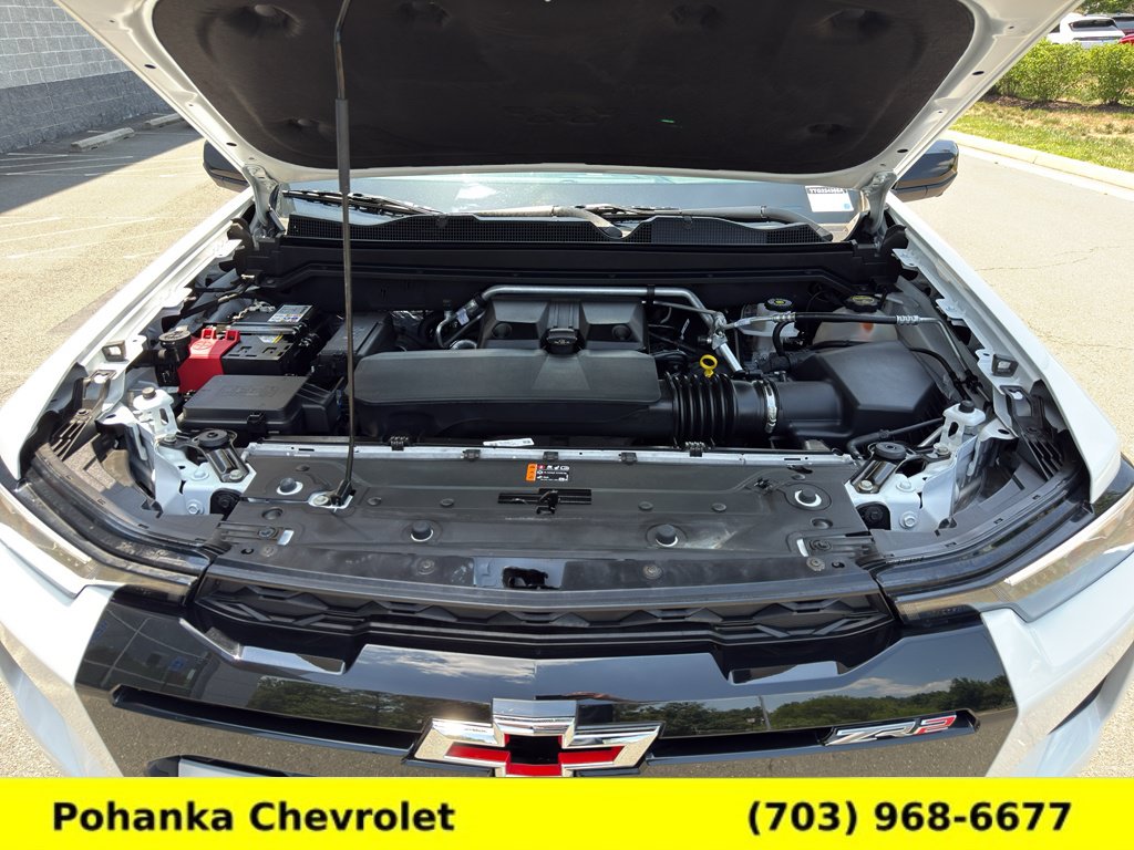 Certified 2024 Chevrolet Colorado ZR2 w/ ZR2 Convenience Package III AWD/4WD image 27