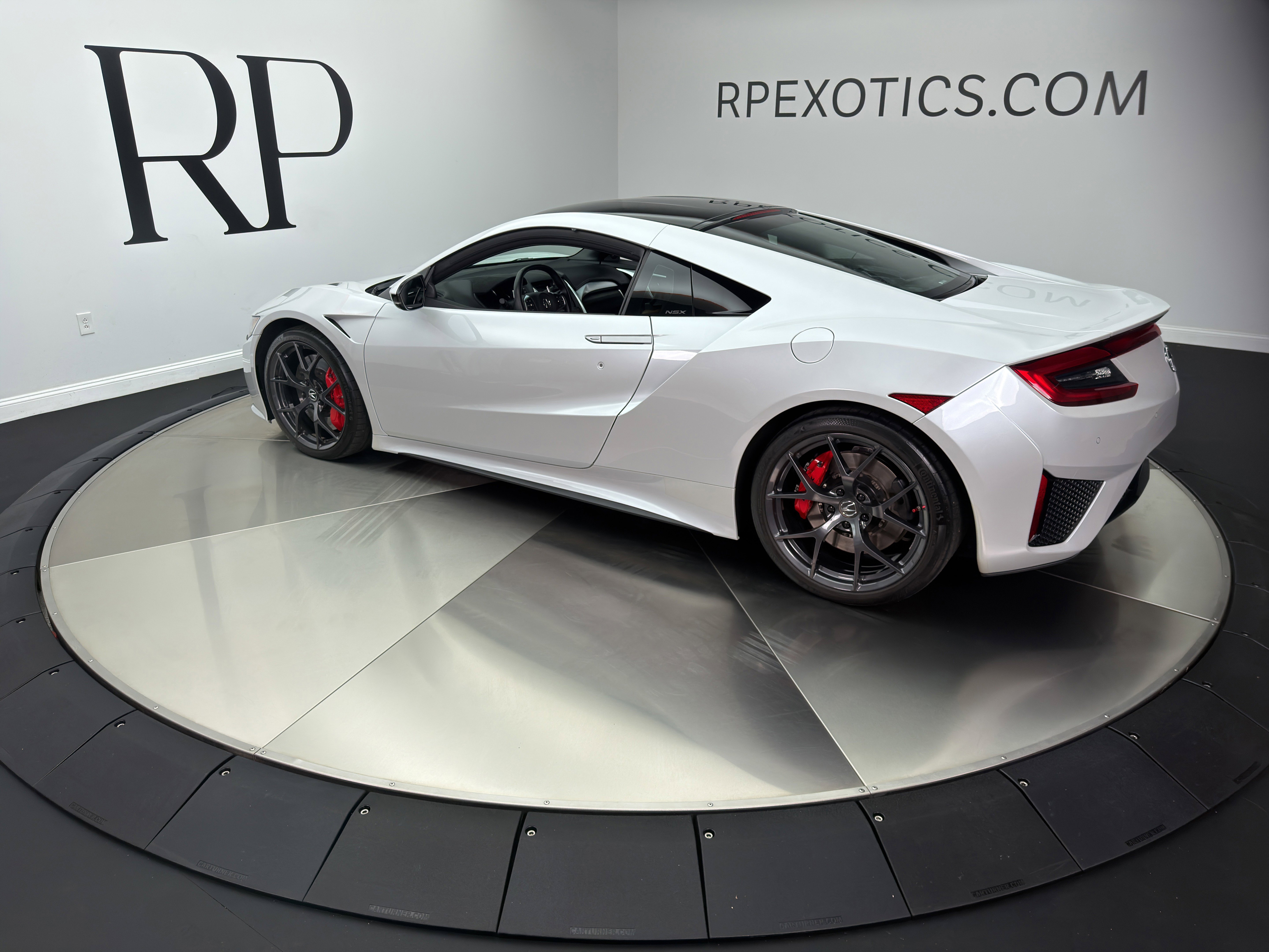 Used 2021 Acura NSX AWD/4WD image 6