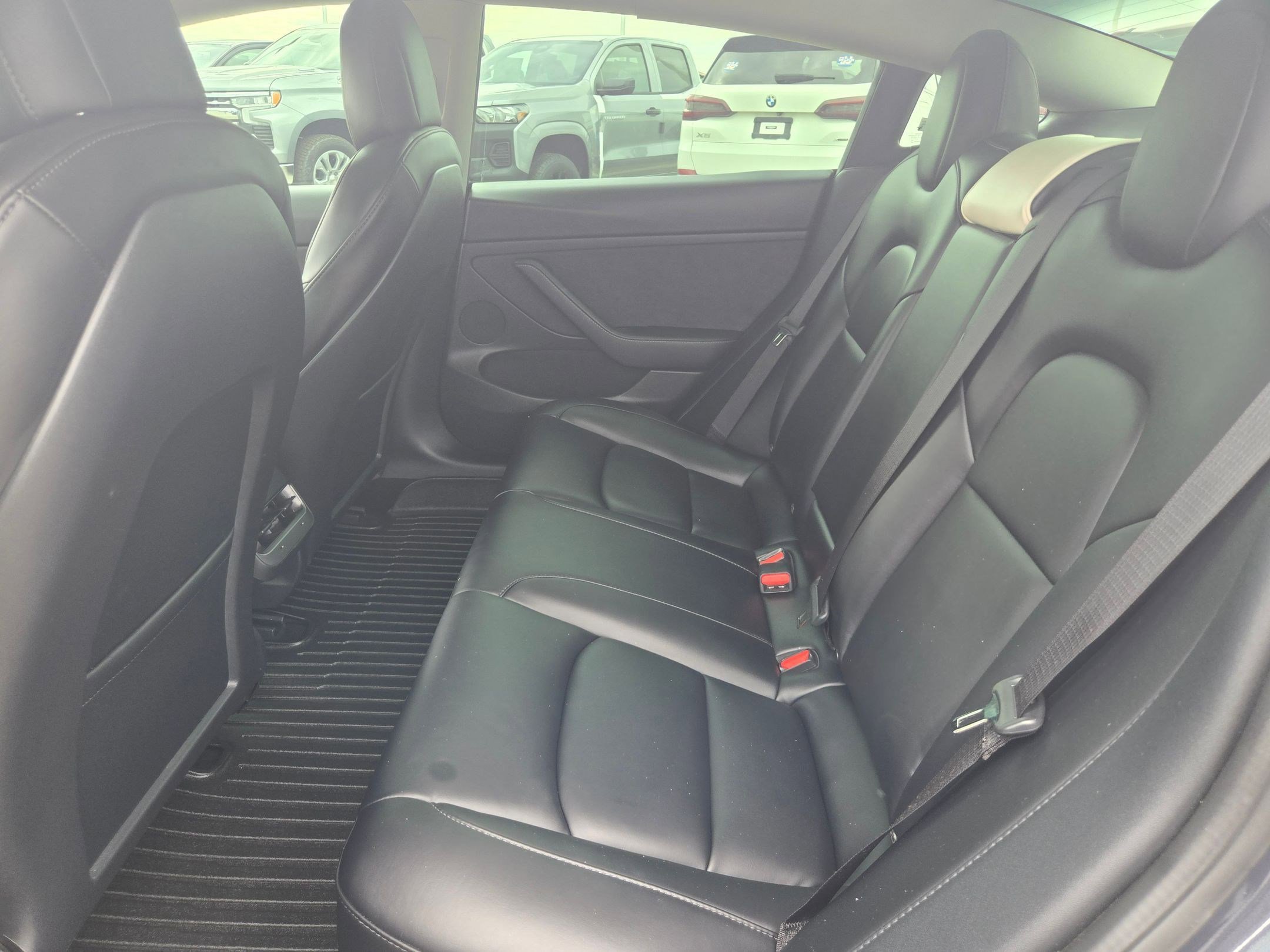 Used 2022 Tesla Model 3 Long Range AWD/4WD image 13
