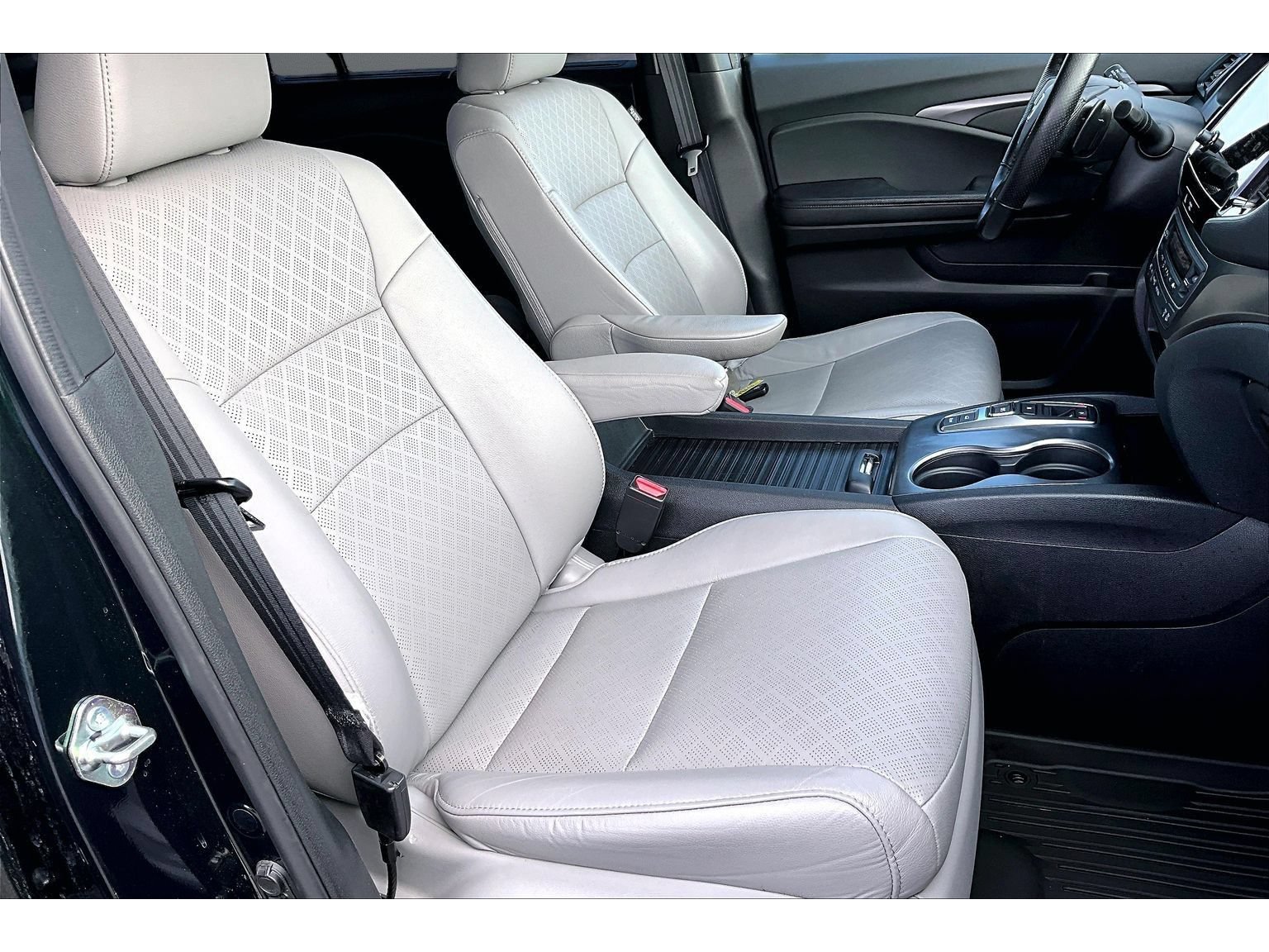 Used 2020 Honda Passport EX-L image 45