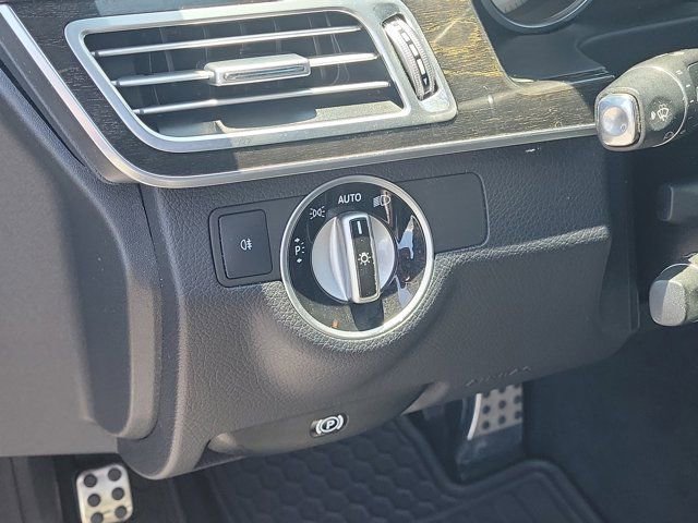 Used 2014 Mercedes-Benz E 350 Sedan image 18