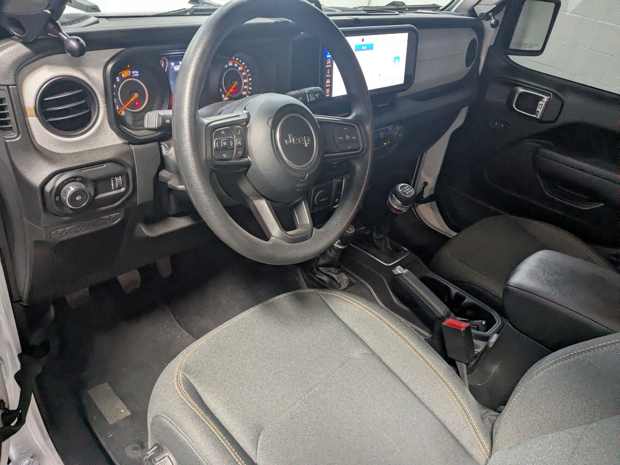 Certified 2026 Jeep Wrangler Sport AWD/4WD image 12