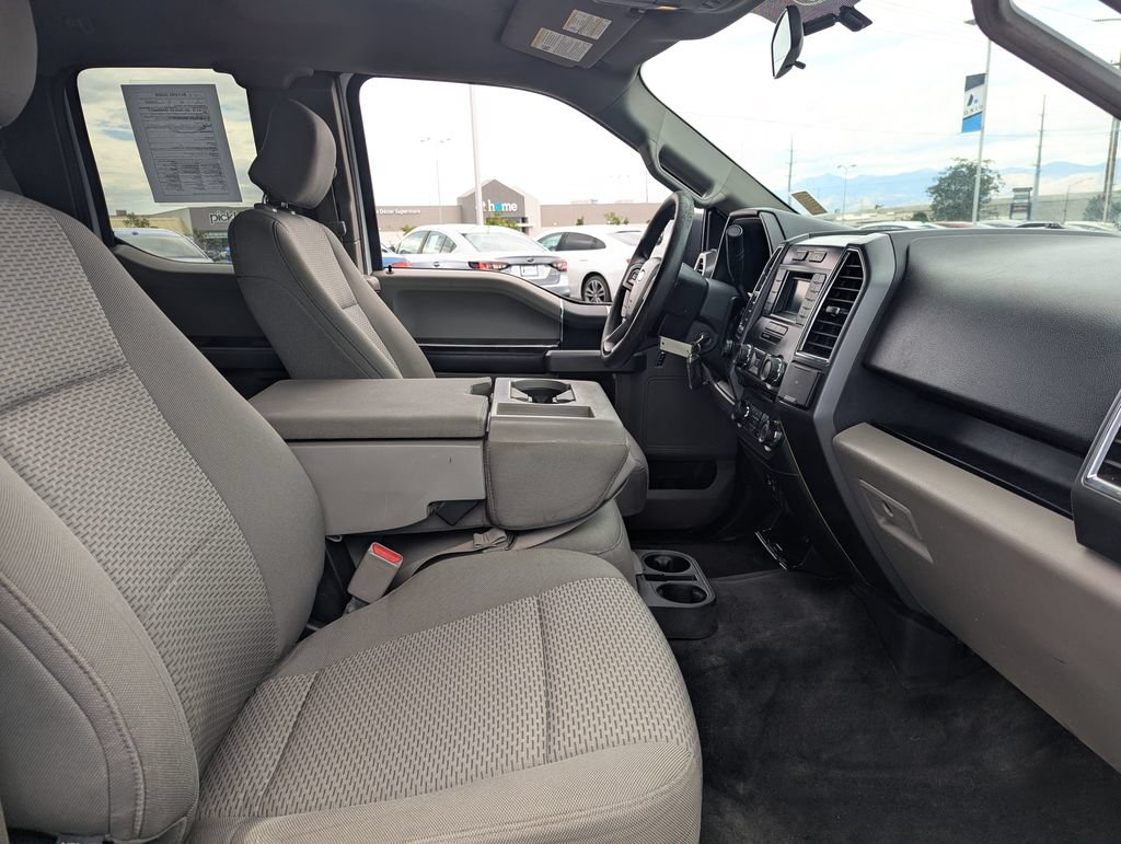 Used 2015 Ford F150 XLT AWD/4WD image 33