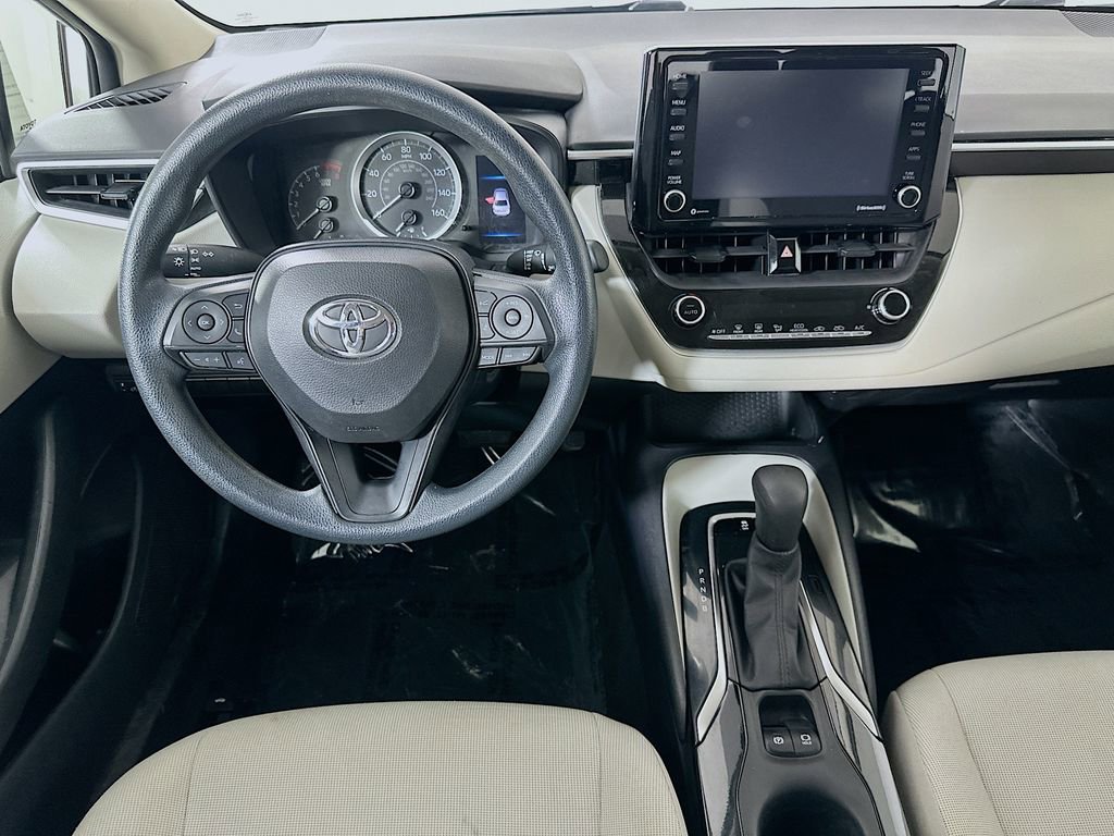 Used 2022 Toyota Corolla LE FWD image 15