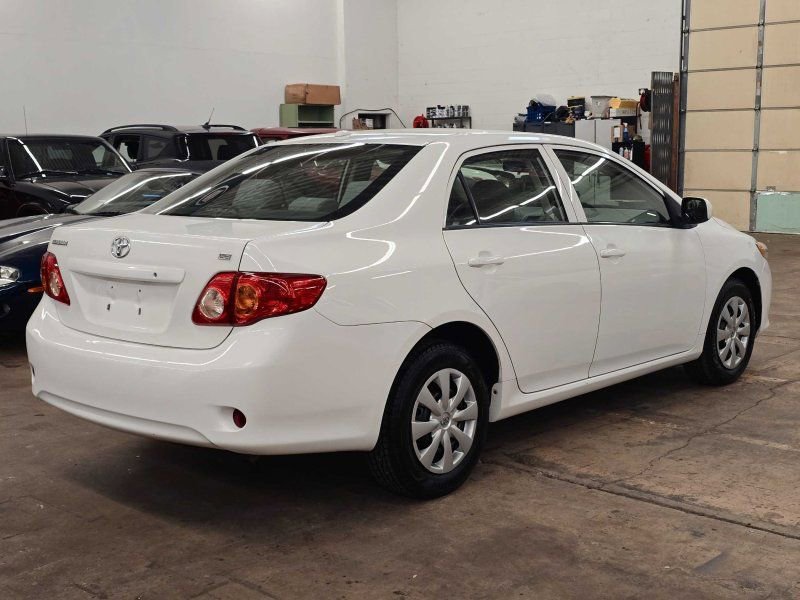 Used 2010 Toyota Corolla LE FWD image 15