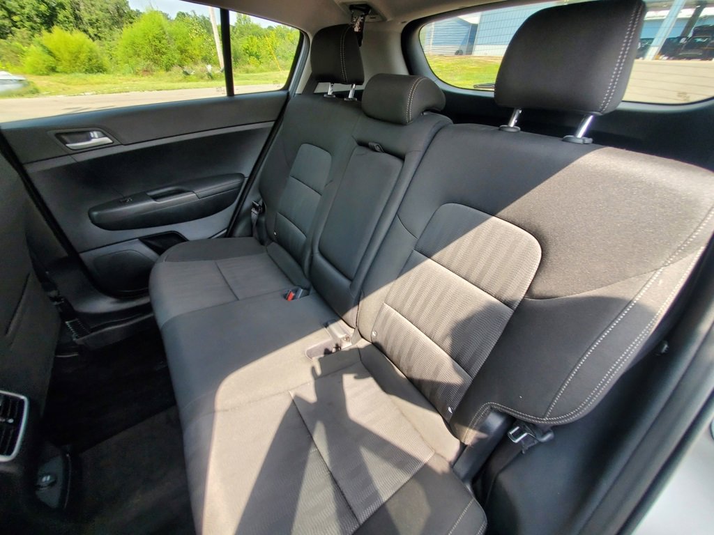 Used 2021 Kia Sportage LX image 21