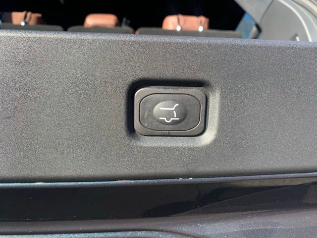 New 2026 Lincoln Navigator Reserve image 6