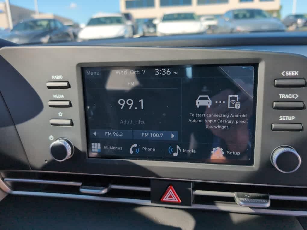 New 2026 Hyundai Elantra SE FWD image 25