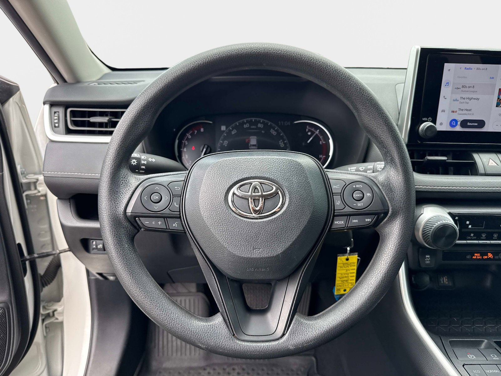 Used 2024 Toyota RAV4 LE FWD image 27