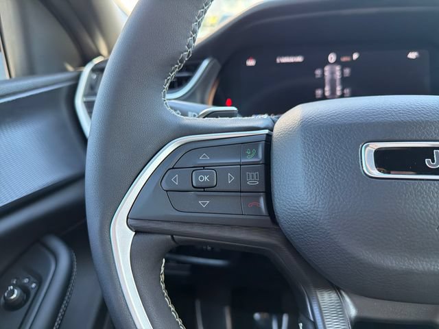 New 2026 Jeep Grand Cherokee Laredo X AWD/4WD image 14
