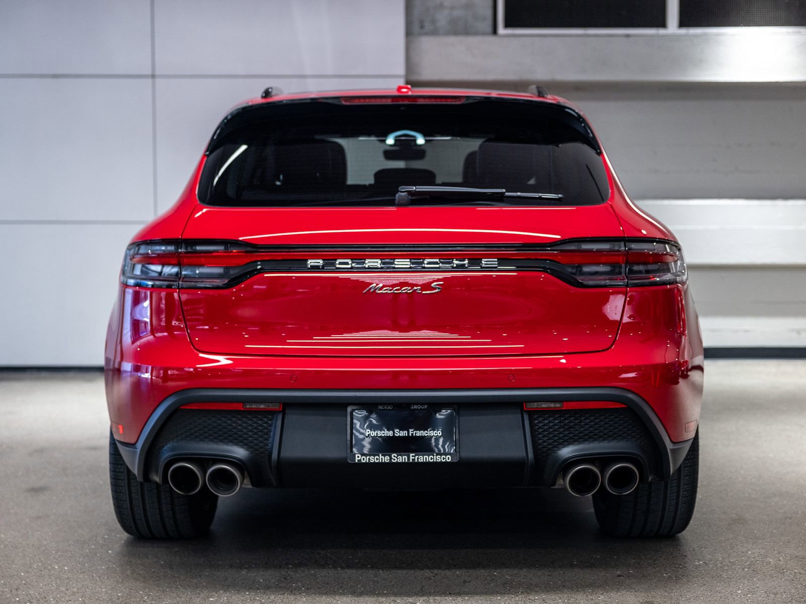 Certified 2024 Porsche Macan S AWD/4WD image 20