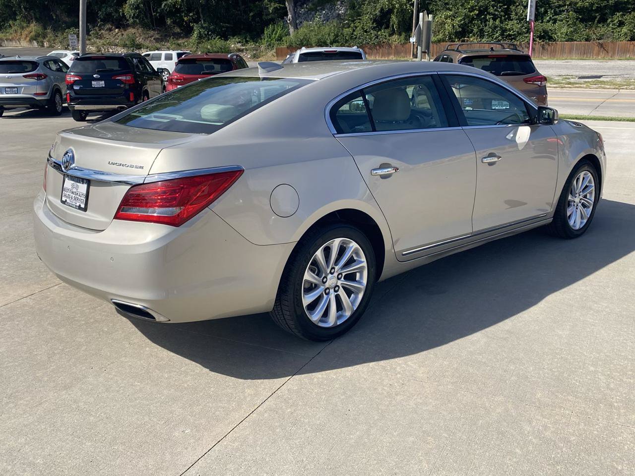 Used 2015 Buick LaCrosse Leather w/ Driver Confidence Package #1 FWD image 6