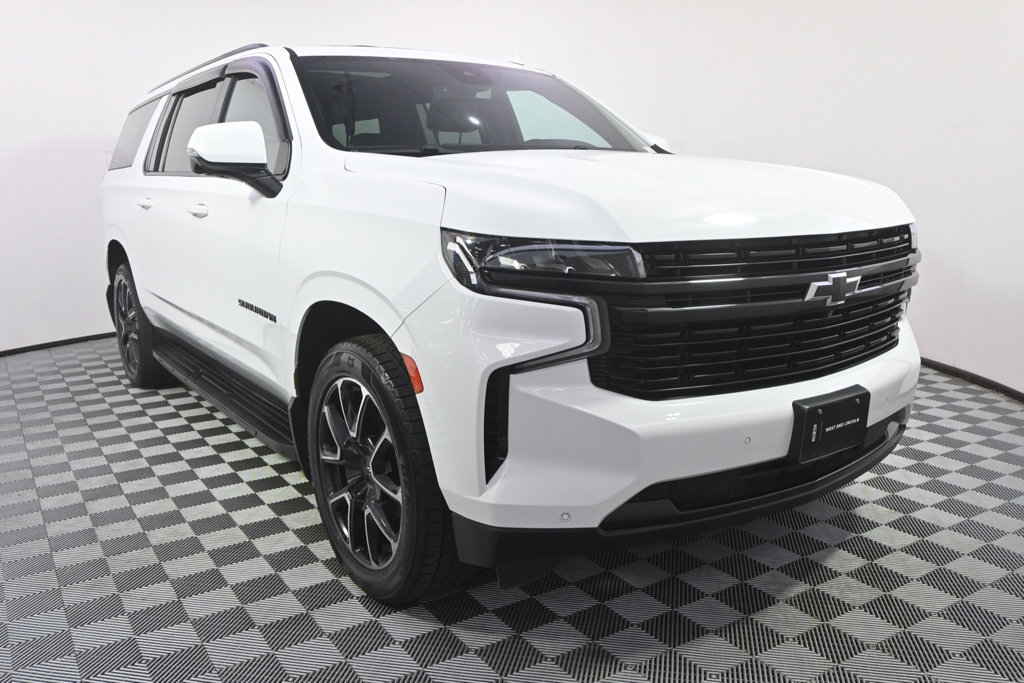 Used 2023 Chevrolet Suburban RST w/ Luxury Package AWD/4WD image 9