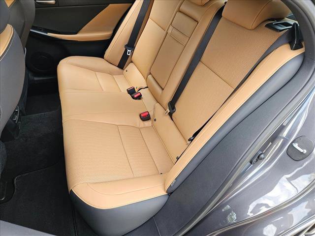 Used 2026 Lexus IS 350 F Sport w/ Accessory Package Z1 RWD image 17