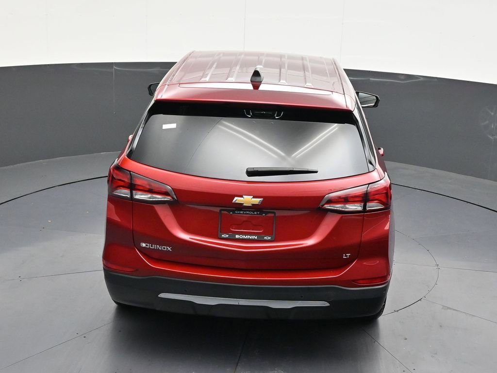 Used 2024 Chevrolet Equinox LT FWD image 19