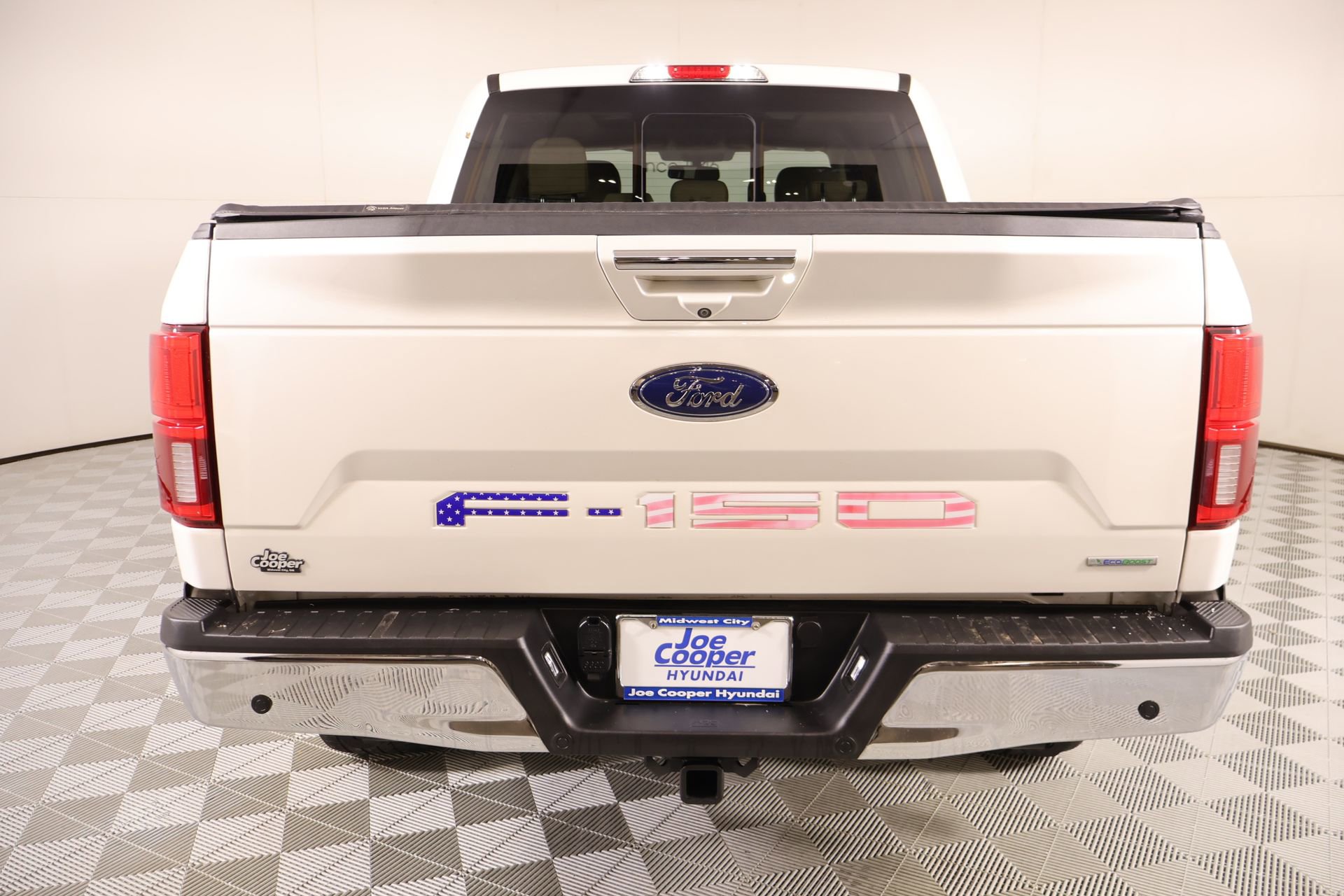 Used 2018 Ford F150 Lariat w/ Equipment Group 502A Luxury AWD/4WD image 24