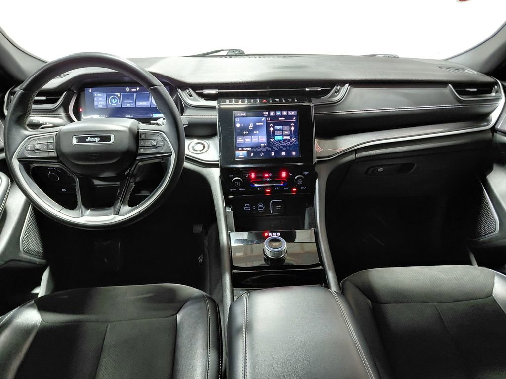 Certified 2021 Jeep Grand Cherokee L Laredo AWD/4WD image 18