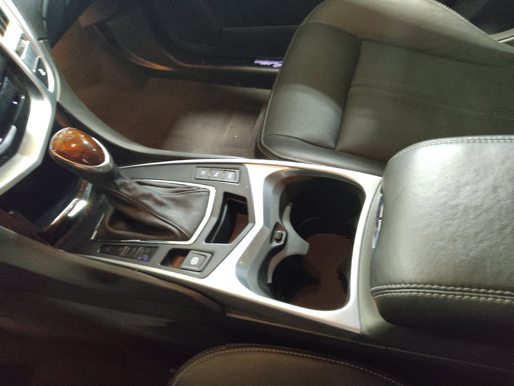Used 2015 Cadillac SRX Luxury w/ Driver Awareness Package FWD image 26