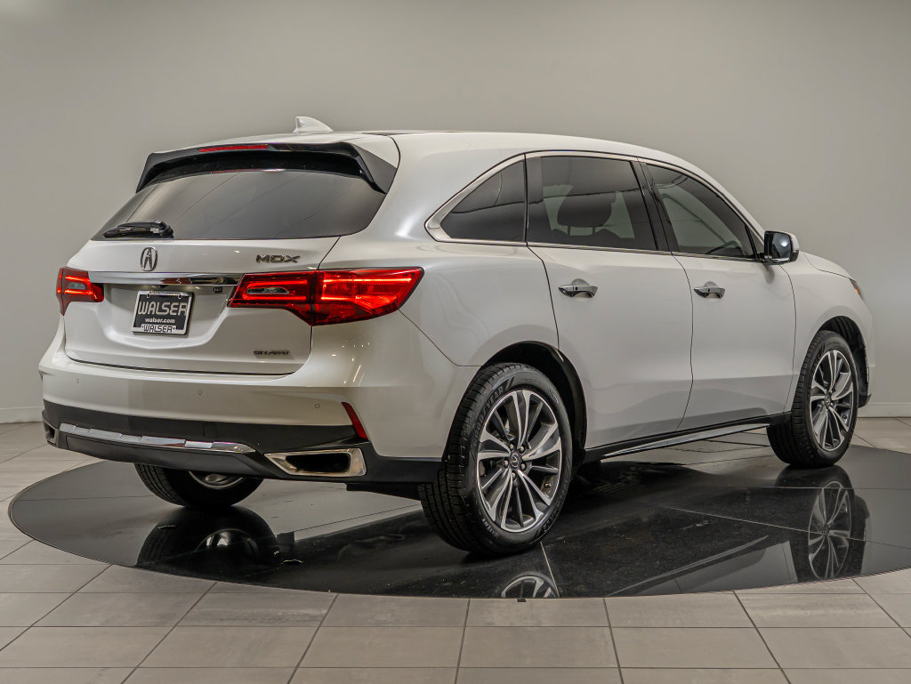 Used 2020 Acura MDX w/ Technology Package AWD/4WD image 10