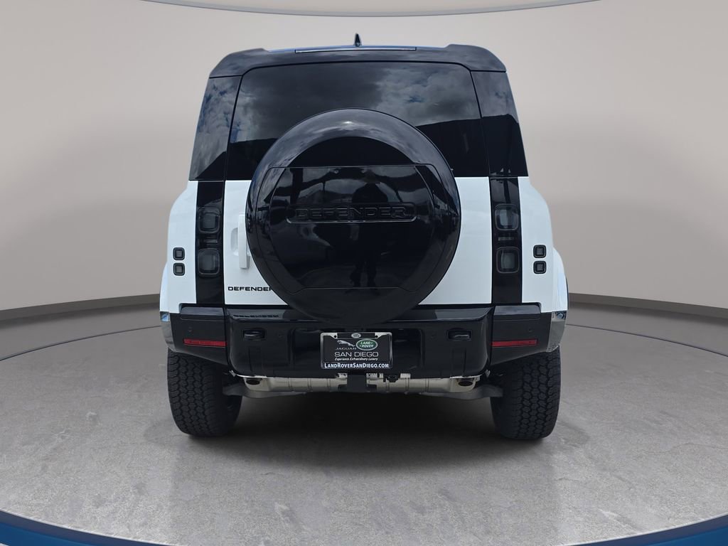 New 2026 Land Rover Defender 110 X-Dynamic SE AWD/4WD image 6