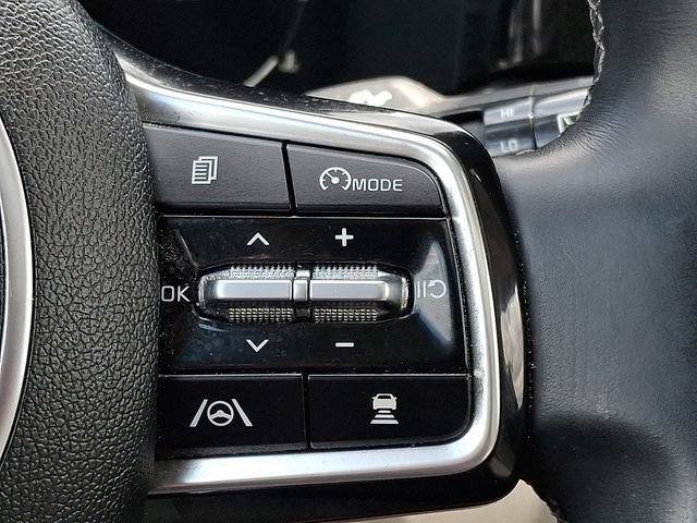 Certified 2023 Kia Sorento SX FWD image 24
