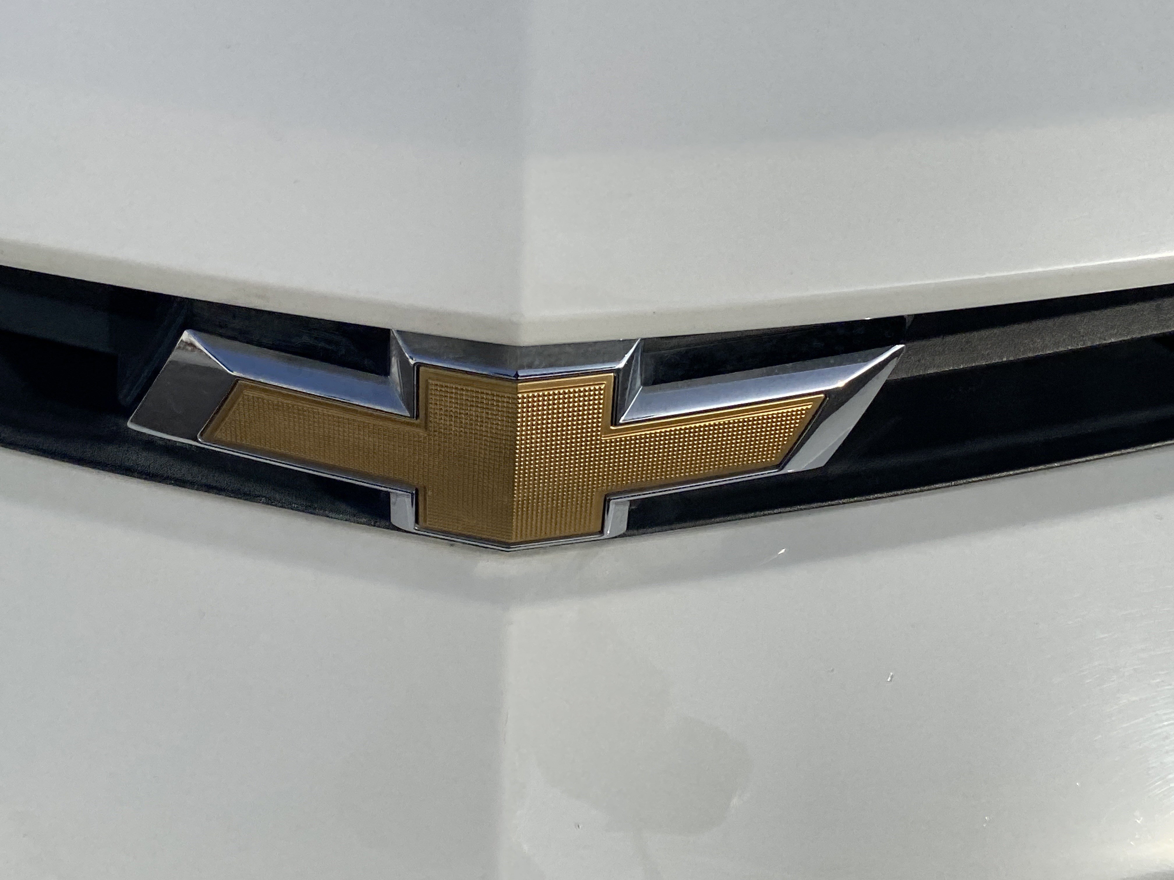 Used 2018 Chevrolet Camaro LT image 25