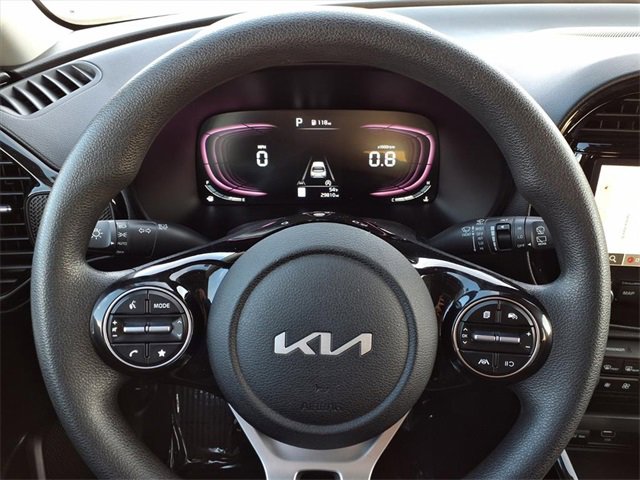 Used 2024 Kia Soul S image 12