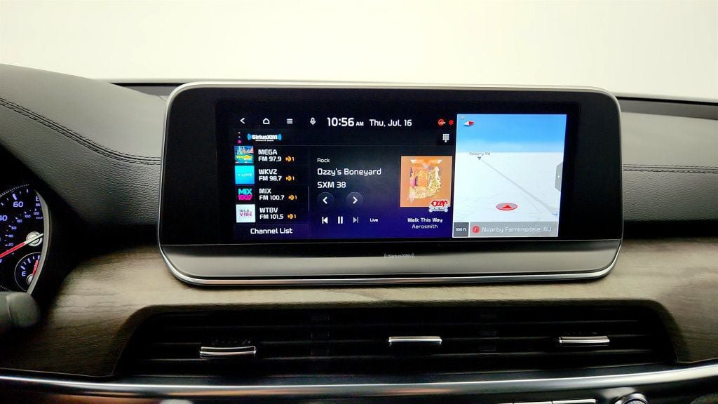 Used 2022 Kia Telluride EX w/ EX Premium Package FWD image 19