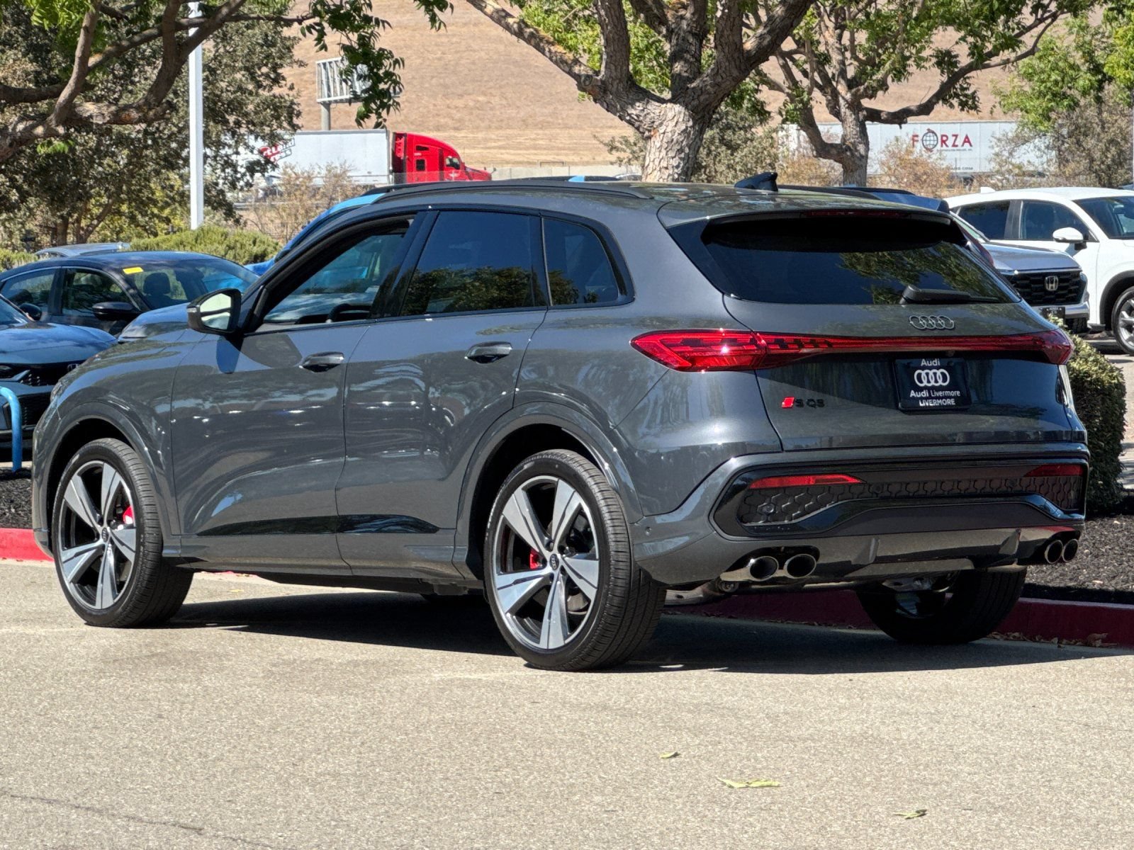 New 2026 Audi SQ5 Premium Plus AWD/4WD image 4