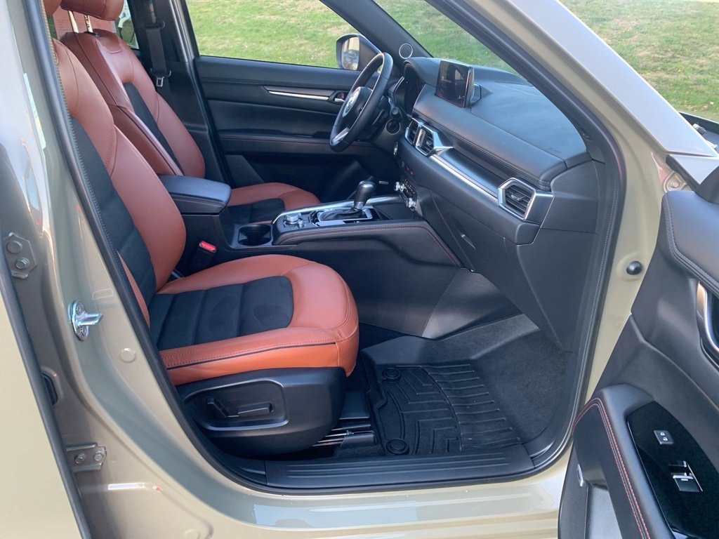 Used 2024 MAZDA CX-5 Carbon Edition image 32