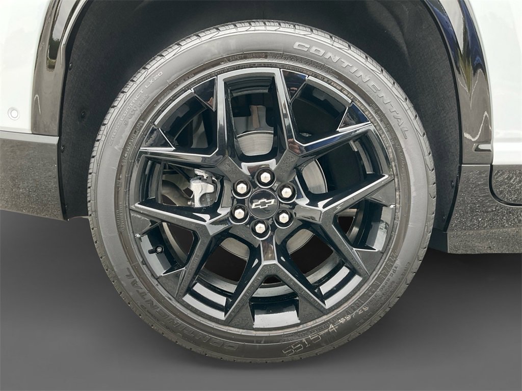 New 2026 Chevrolet Traverse RS w/ LPO, Floor Liner Package image 10