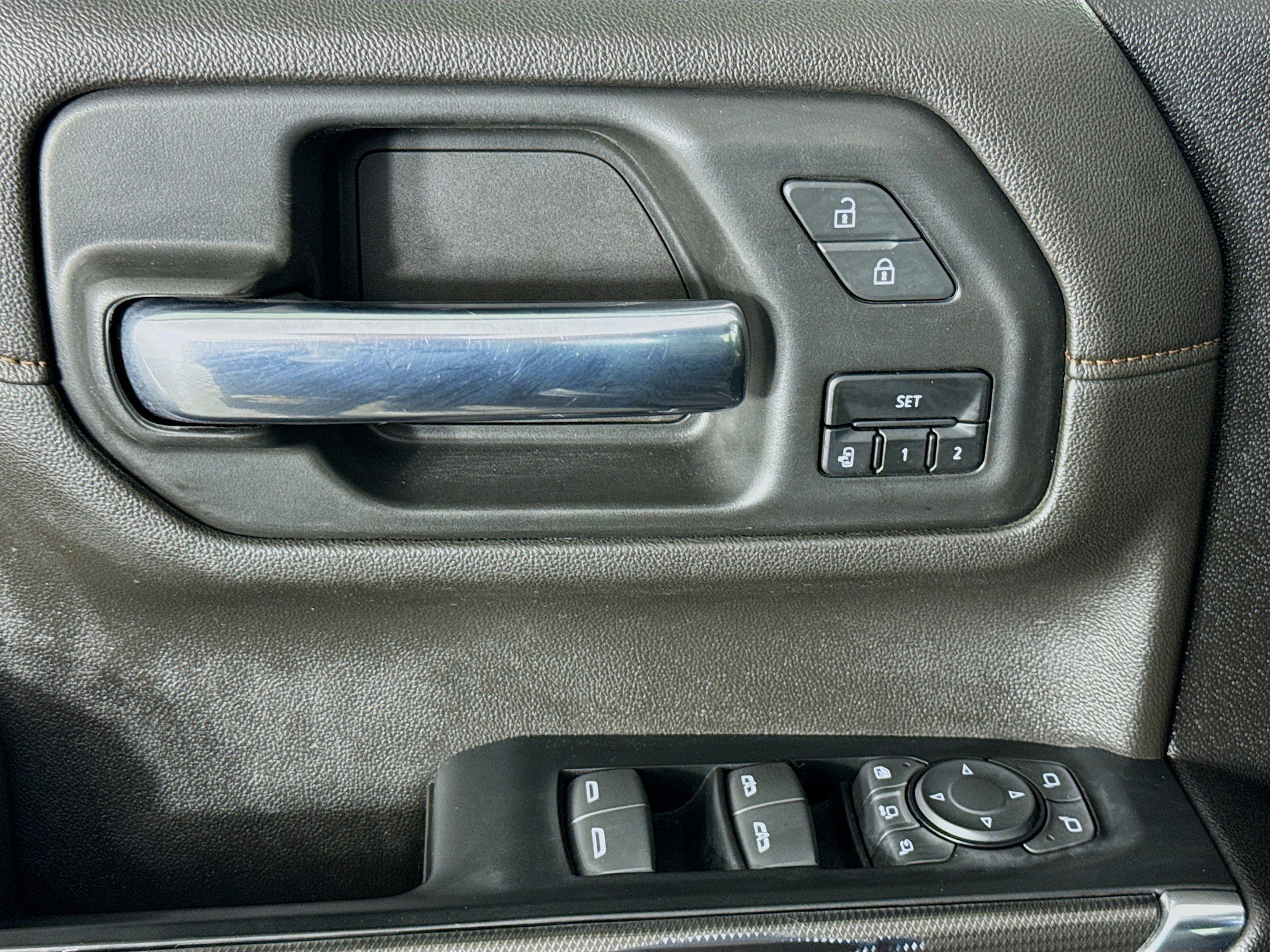Used 2023 GMC Sierra 2500 AT4 AWD/4WD image 22