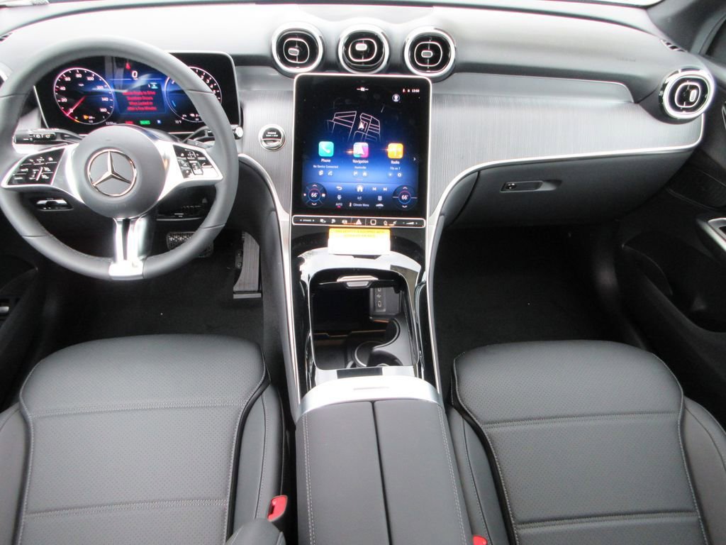 New 2026 Mercedes-Benz GLC 350e 4MATIC image 6
