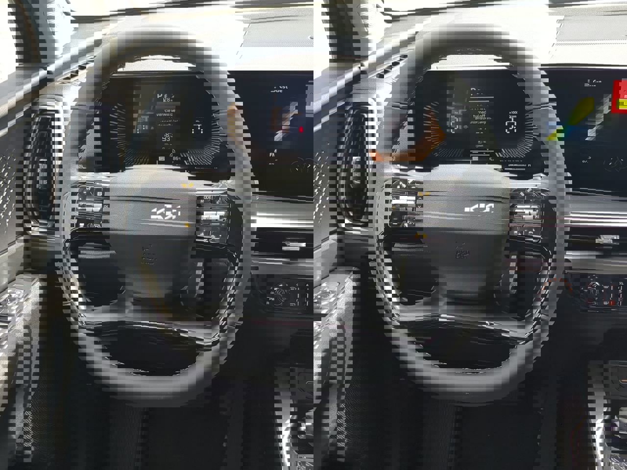 New 2026 Kia Sorento LX image 13