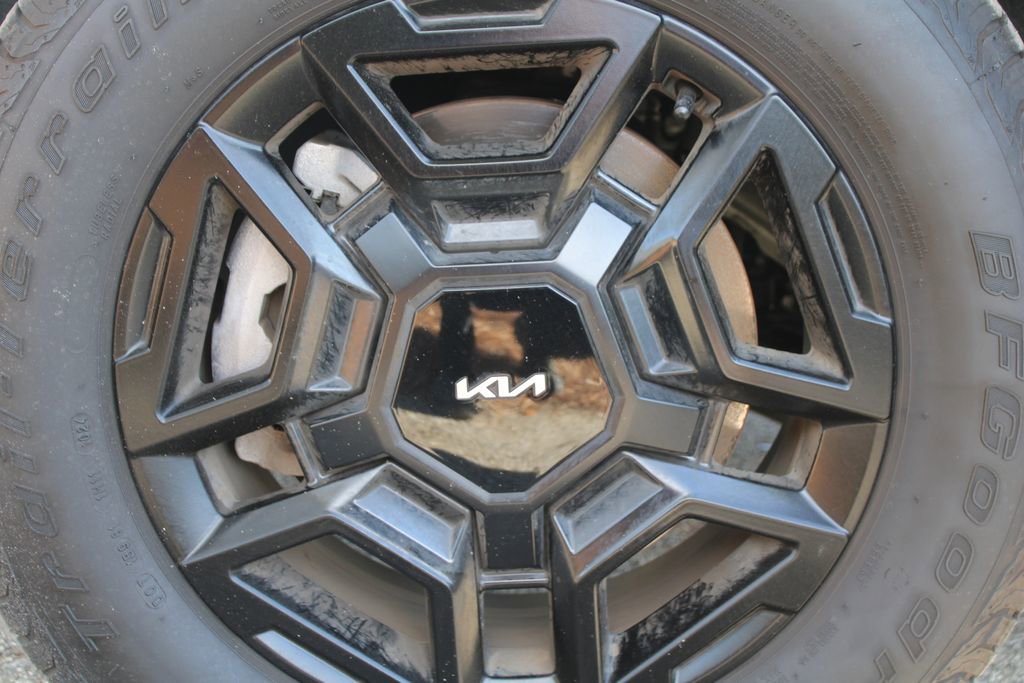 Used 2024 Kia Sorento SX Prestige image 19