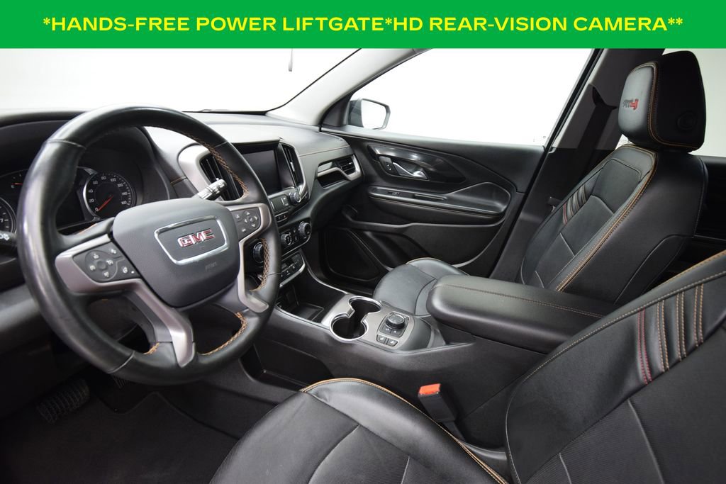Used 2023 GMC Terrain AT4 image 9
