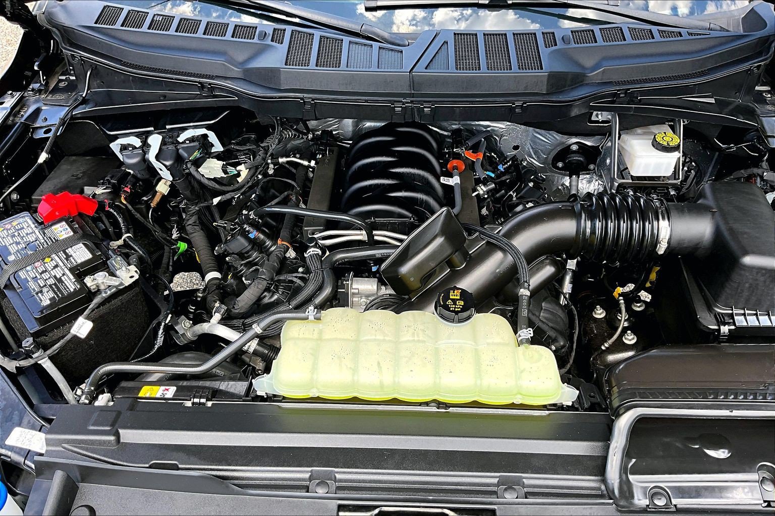 Used 2024 Ford F150 XL AWD/4WD image 8